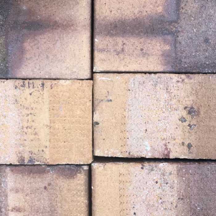 Кирпич клинкерный Muhr 01 KS Niederlausitzer Gelb Kohle Spezial гладкий, 240х115х71 мм